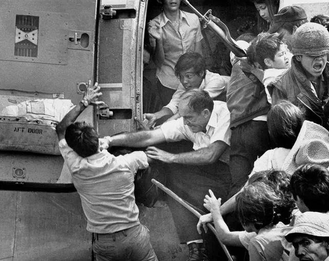 April 1975, Phnom Penh - Saigon